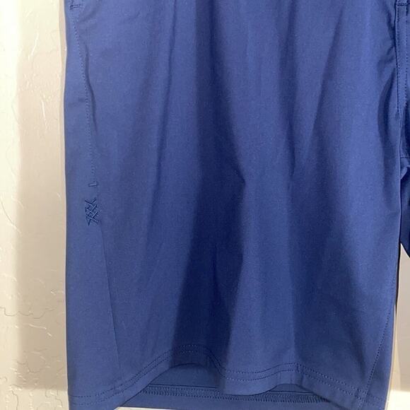 Rhône commuter shorts 9” in navy - Picture 6 of 8